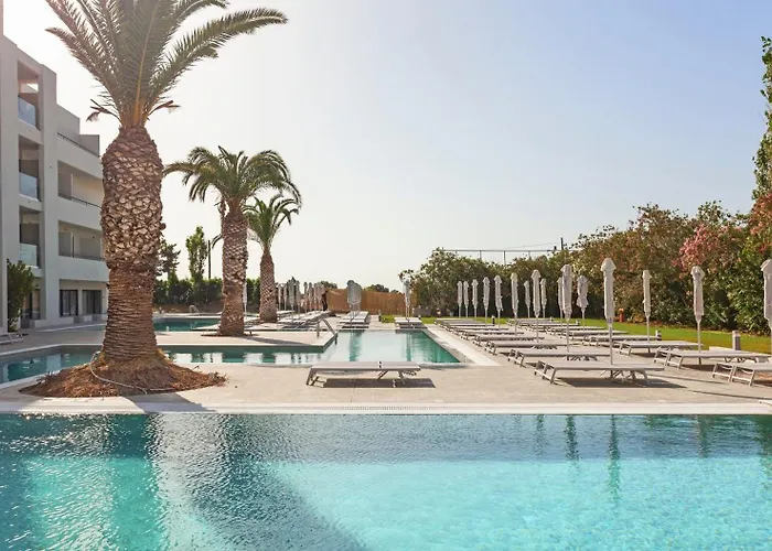Blue Sea Village 4*