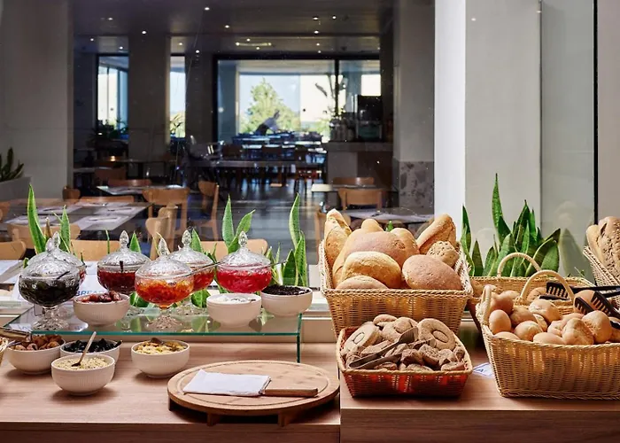 Blue Sea Village فندق أفانتو